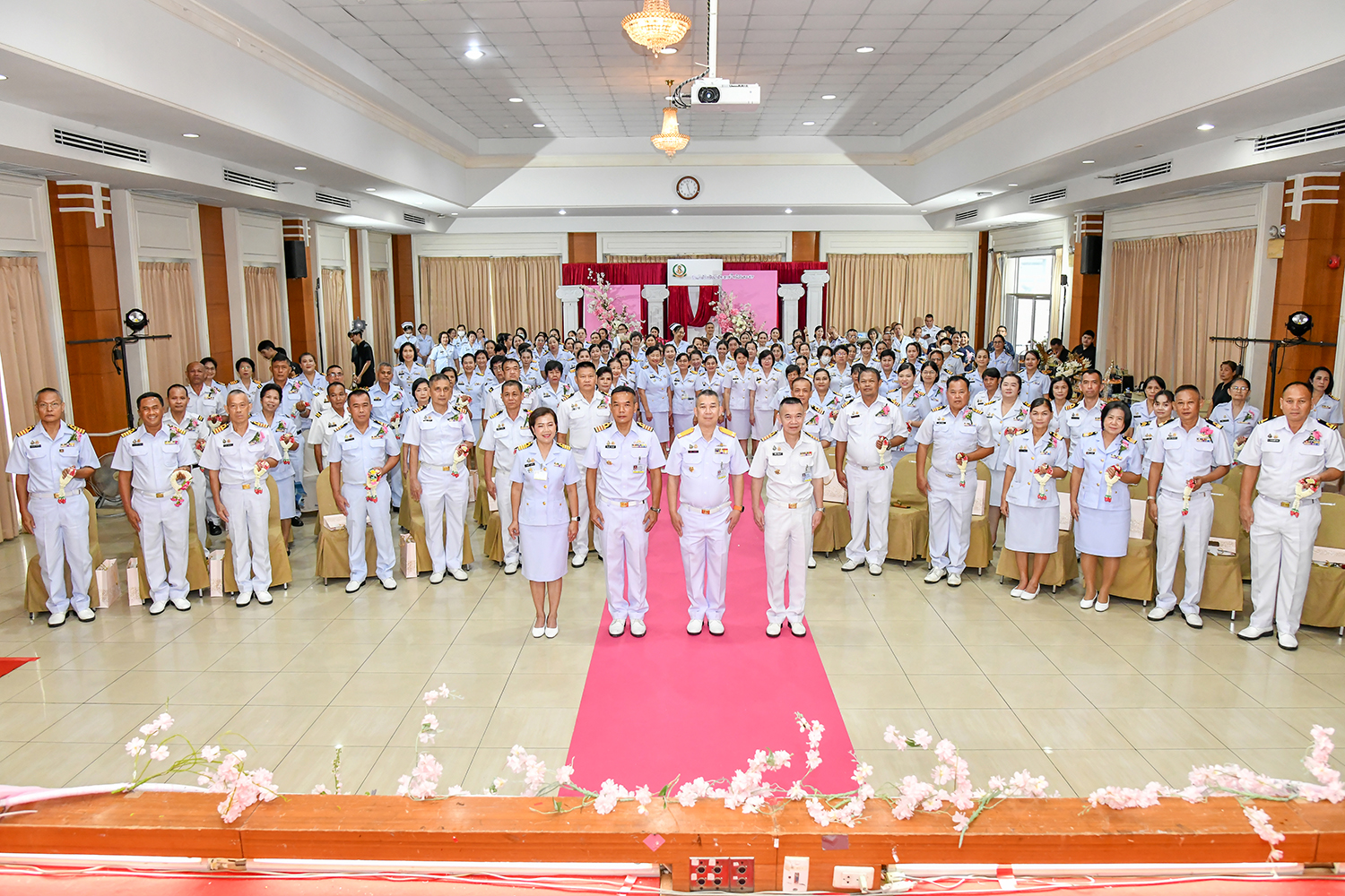 โรงพยาบาลสมเด็จพระปิ่นเกล้า จัดงานอำลาชีวิตการรับราชการของข้าราชการ พนักงานลูกจ้าง